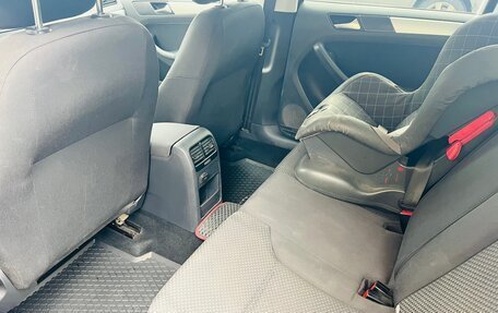 Volkswagen Jetta VI, 2011 год, 649 000 рублей, 19 фотография