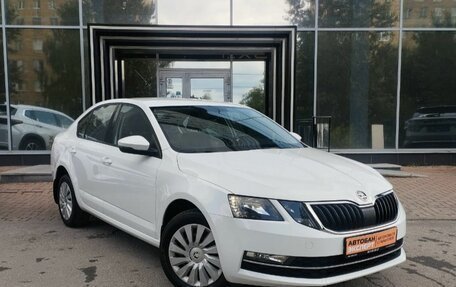 Skoda Octavia, 2019 год, 1 879 000 рублей, 3 фотография