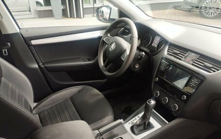 Skoda Octavia, 2019 год, 1 879 000 рублей, 10 фотография
