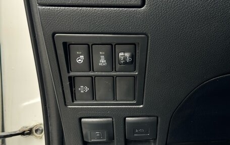 Toyota Hilux VIII, 2019 год, 2 680 000 рублей, 16 фотография