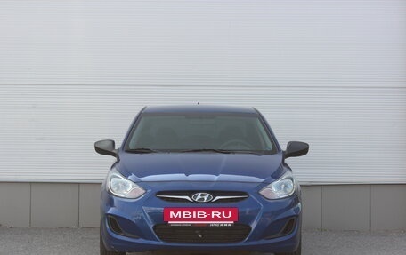 Hyundai Solaris II рестайлинг, 2011 год, 677 000 рублей, 3 фотография
