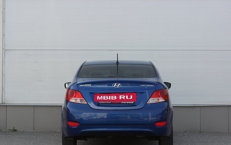Hyundai Solaris II рестайлинг, 2011 год, 677 000 рублей, 4 фотография