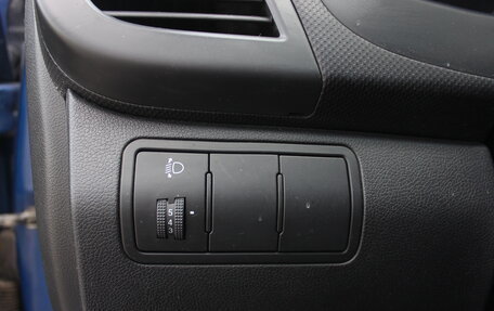 Hyundai Solaris II рестайлинг, 2011 год, 677 000 рублей, 16 фотография