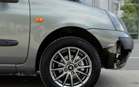 Renault Symbol I, 2003 год, 295 000 рублей, 9 фотография