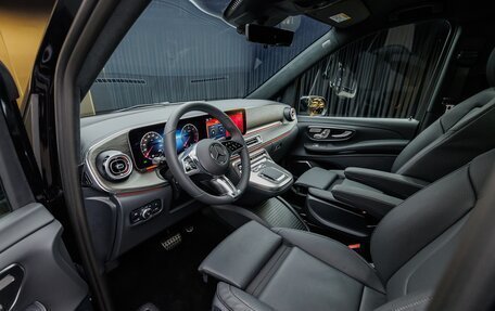 Mercedes-Benz V-Класс, 2025 год, 14 870 000 рублей, 14 фотография