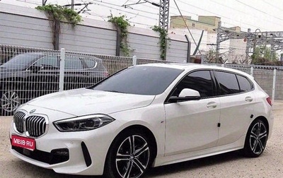 BMW 1 серия, 2022 год, 3 220 000 рублей, 1 фотография