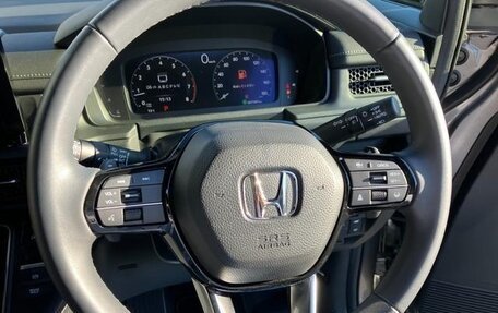 Honda Stepwgn, 2022 год, 2 250 000 рублей, 11 фотография