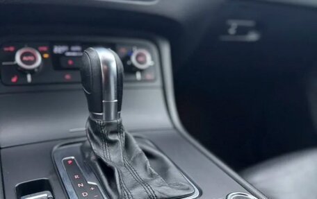 Volkswagen Touareg III, 2011 год, 2 030 000 рублей, 17 фотография