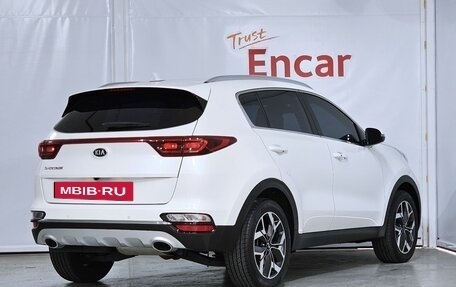 KIA Sportage IV рестайлинг, 2020 год, 1 785 000 рублей, 3 фотография