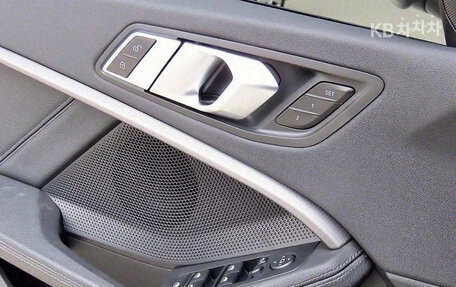 BMW 1 серия, 2022 год, 3 220 000 рублей, 7 фотография