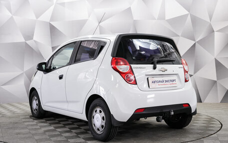 Chevrolet Spark III, 2013 год, 677 000 рублей, 3 фотография