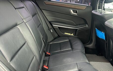 Mercedes-Benz E-Класс, 2015 год, 2 300 000 рублей, 14 фотография