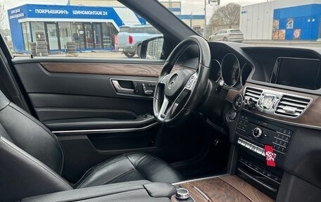 Mercedes-Benz E-Класс, 2015 год, 2 300 000 рублей, 9 фотография
