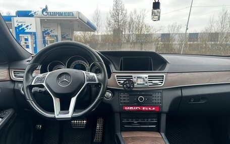 Mercedes-Benz E-Класс, 2015 год, 2 300 000 рублей, 11 фотография