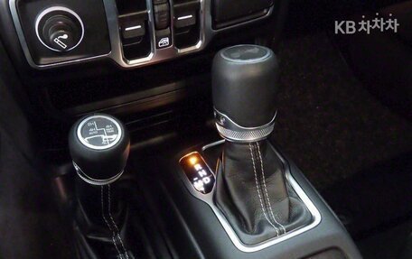 Jeep Wrangler, 2022 год, 4 400 000 рублей, 11 фотография