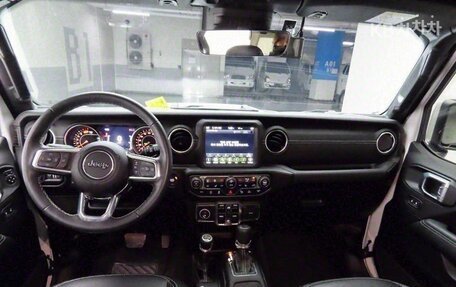 Jeep Wrangler, 2022 год, 4 400 000 рублей, 8 фотография