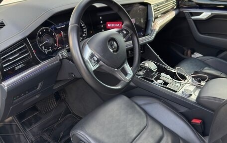 Volkswagen Touareg III, 2019 год, 5 200 000 рублей, 10 фотография