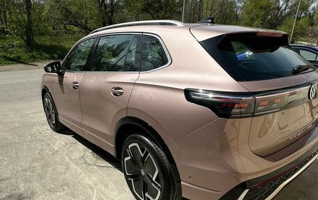 Volkswagen Tiguan, 2024 год, 4 700 000 рублей, 3 фотография