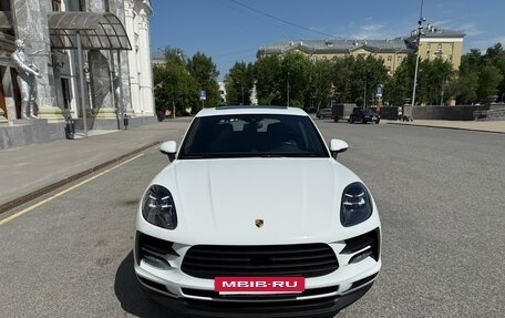 Porsche Macan I рестайлинг, 2021 год, 6 790 000 рублей, 2 фотография