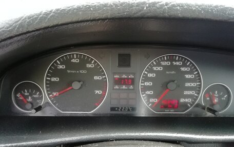 Audi A6, 1996 год, 530 000 рублей, 4 фотография