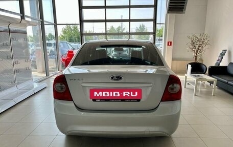 Ford Focus II рестайлинг, 2010 год, 750 000 рублей, 3 фотография
