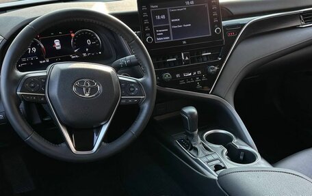 Toyota Camry, 2023 год, 3 380 000 рублей, 6 фотография