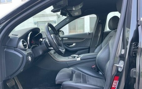 Mercedes-Benz C-Класс, 2019 год, 3 500 000 рублей, 5 фотография