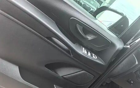 Mercedes-Benz Vito, 2022 год, 3 300 000 рублей, 8 фотография