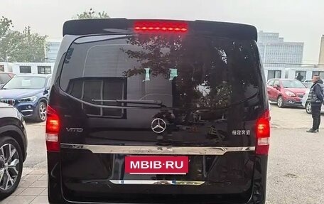 Mercedes-Benz Vito, 2022 год, 3 300 000 рублей, 18 фотография