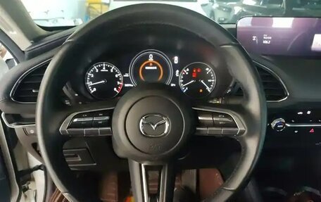 Mazda 3, 2021 год, 1 790 000 рублей, 12 фотография