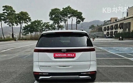 KIA Carnival, 2022 год, 3 900 400 рублей, 5 фотография