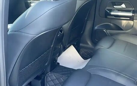 Mercedes-Benz GLA, 2022 год, 3 000 000 рублей, 20 фотография