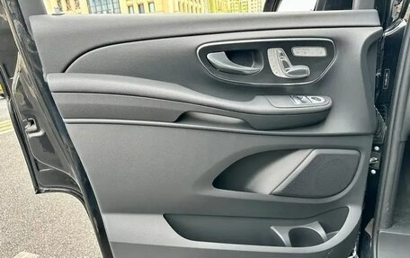 Mercedes-Benz V-Класс, 2020 год, 3 300 000 рублей, 11 фотография
