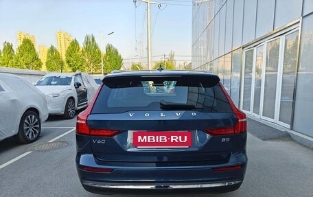 Volvo V60 II, 2025 год, 4 708 000 рублей, 2 фотография