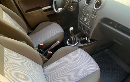Ford Fusion I, 2008 год, 380 000 рублей, 11 фотография