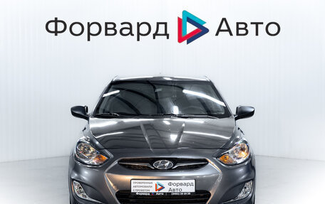Hyundai Solaris II рестайлинг, 2011 год, 695 000 рублей, 2 фотография