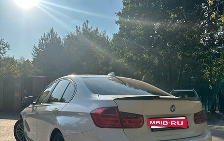 BMW 3 серия, 2014 год, 1 700 000 рублей, 4 фотография