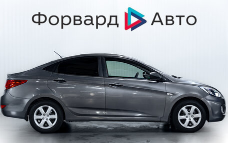 Hyundai Solaris II рестайлинг, 2011 год, 695 000 рублей, 8 фотография
