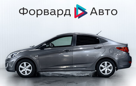 Hyundai Solaris II рестайлинг, 2011 год, 695 000 рублей, 4 фотография