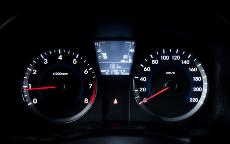 Hyundai Solaris II рестайлинг, 2011 год, 695 000 рублей, 14 фотография
