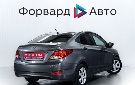 Hyundai Solaris II рестайлинг, 2011 год, 695 000 рублей, 7 фотография
