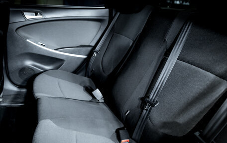 Hyundai Solaris II рестайлинг, 2011 год, 695 000 рублей, 21 фотография