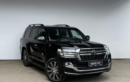 Toyota Land Cruiser 200, 2020 год, 8 700 000 рублей, 19 фотография