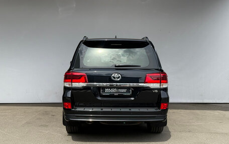 Toyota Land Cruiser 200, 2020 год, 8 700 000 рублей, 23 фотография