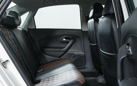 Volkswagen Polo VI (EU Market), 2011 год, 500 000 рублей, 12 фотография