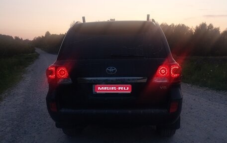 Toyota Land Cruiser 200, 2014 год, 4 350 000 рублей, 1 фотография