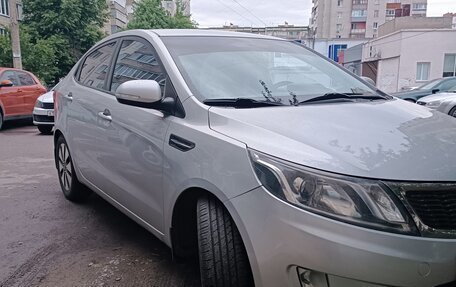 KIA Rio III рестайлинг, 2013 год, 850 000 рублей, 3 фотография