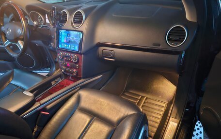 Mercedes-Benz GL-Класс, 2008 год, 2 200 000 рублей, 9 фотография