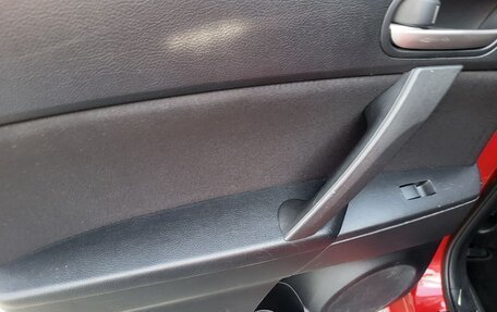 Mazda 3, 2011 год, 1 040 000 рублей, 20 фотография