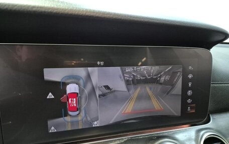 Mercedes-Benz E-Класс, 2022 год, 4 290 000 рублей, 13 фотография